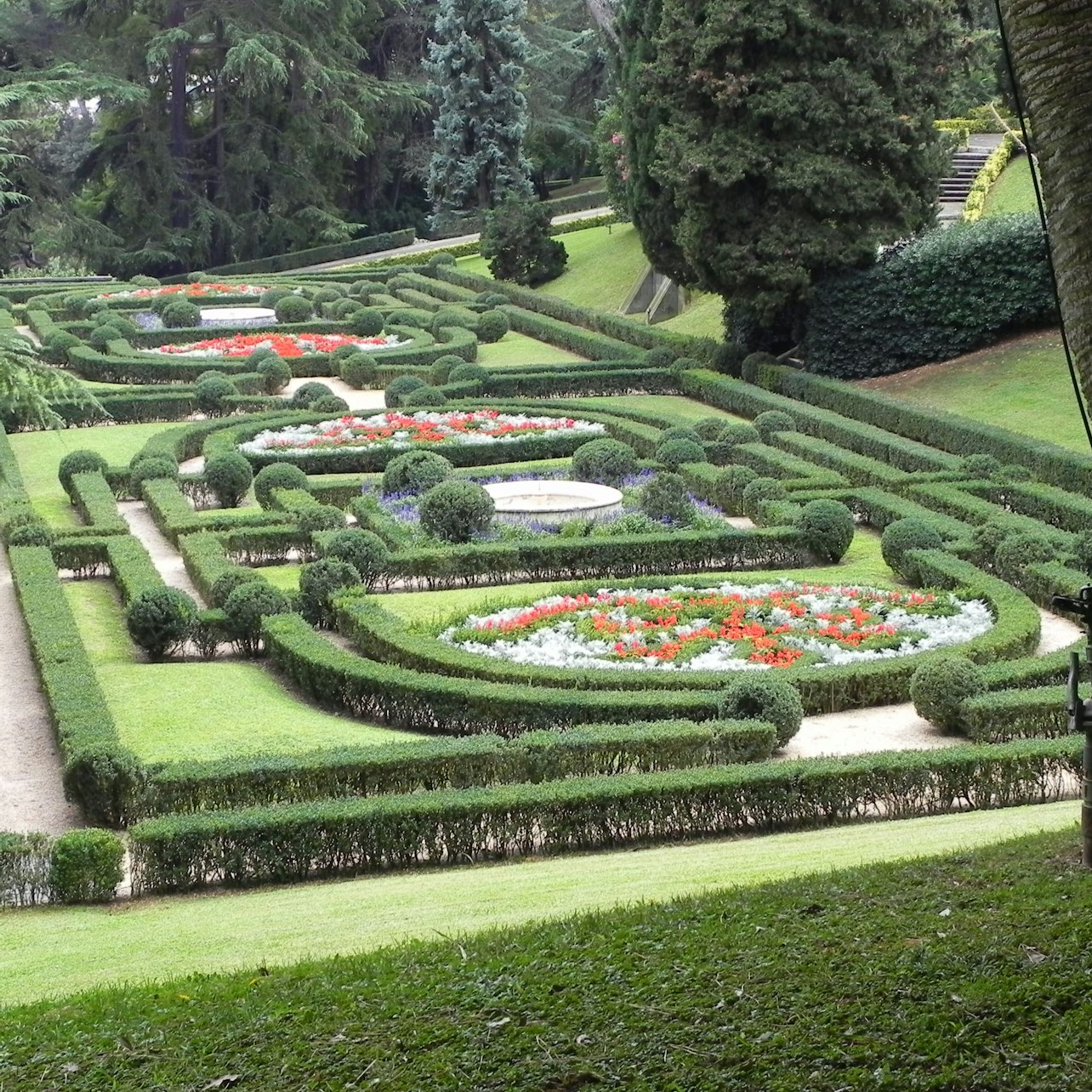 Architecture et végétation des jardins